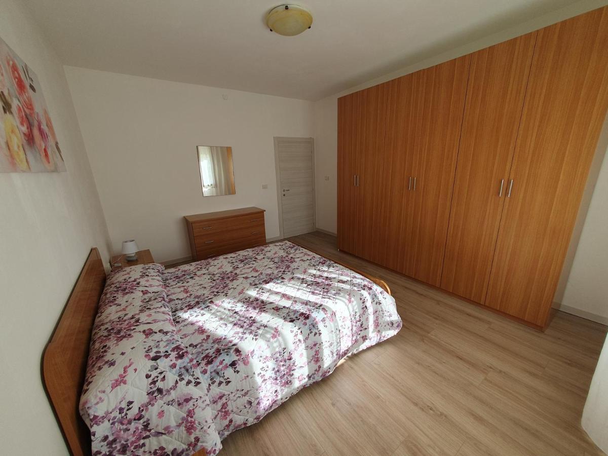 Meneghin House Holiday home *